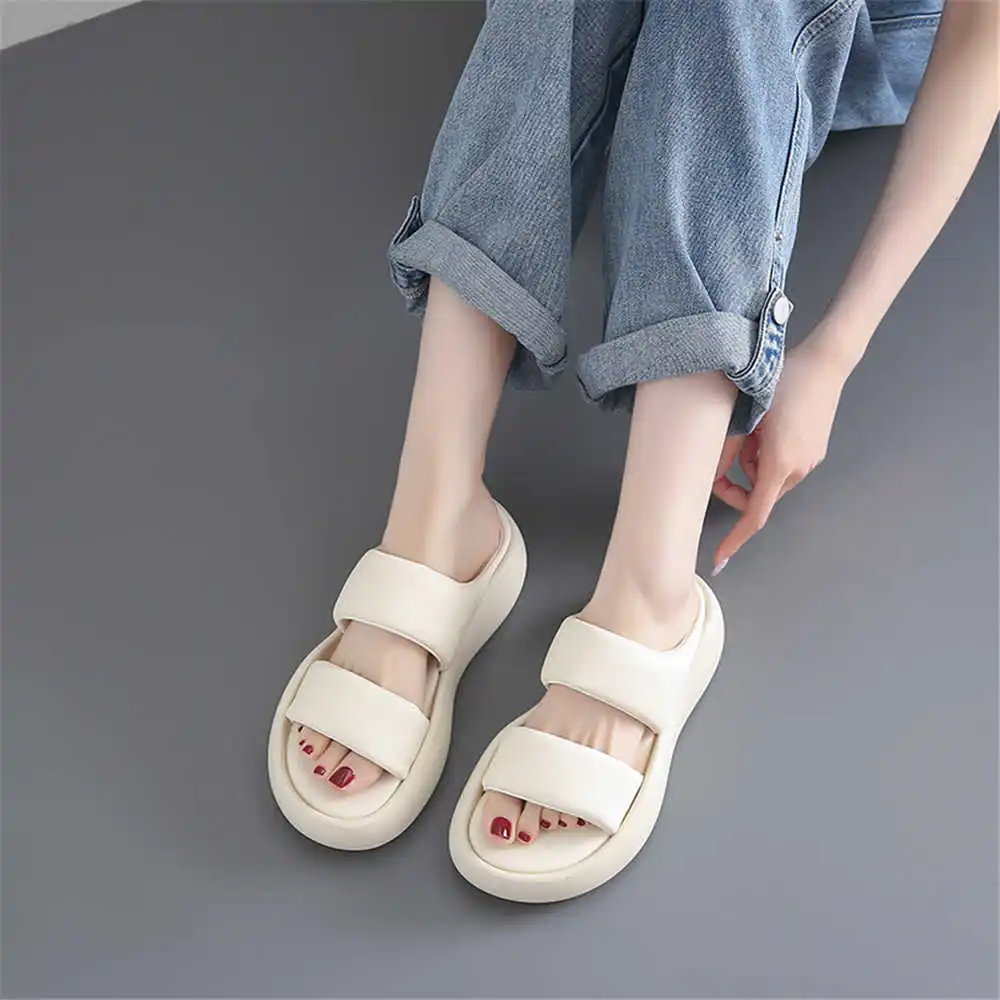Chaussures d'été à bandes pour - Outdoor Sport Outlet avis et prix